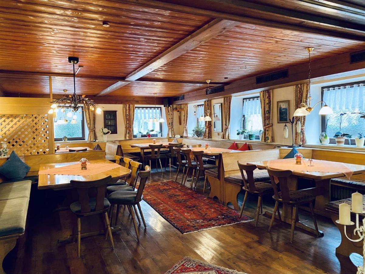 Pension Hirsch Seeg Extérieur photo